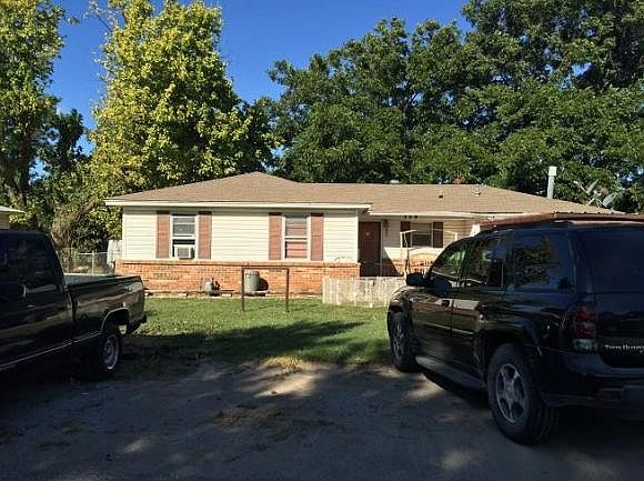 2nd image of 209 McCrummen Dr