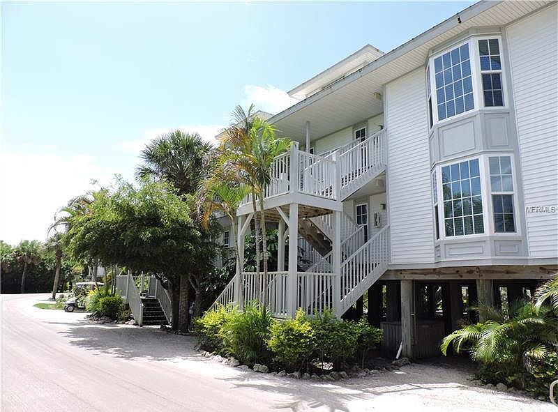 1st image of 7450 Palm Island Dr #3423