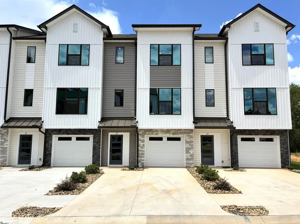 13 Pikewood Ln, Greenville, SC 29607