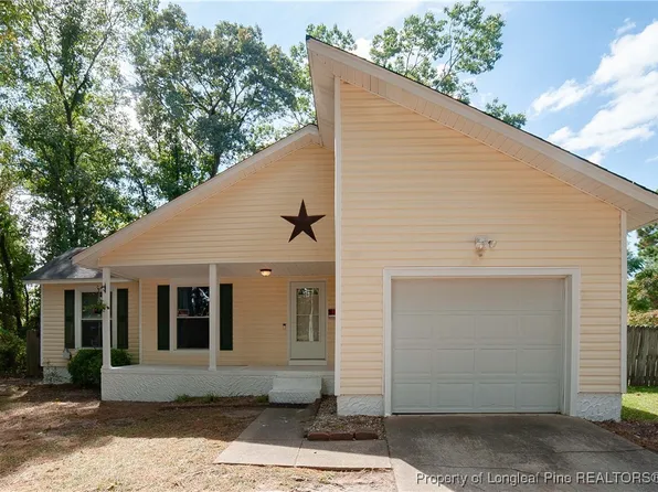 7001 Pantego Dr, Fayetteville, NC 28314