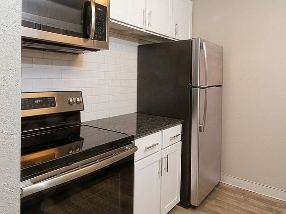 5th image of 130 S 900 E APT 101