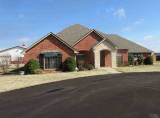 24175 E 996th Rd, Weatherford, OK 73096