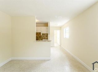 990 W 29th St #3, Hialeah, FL 33012