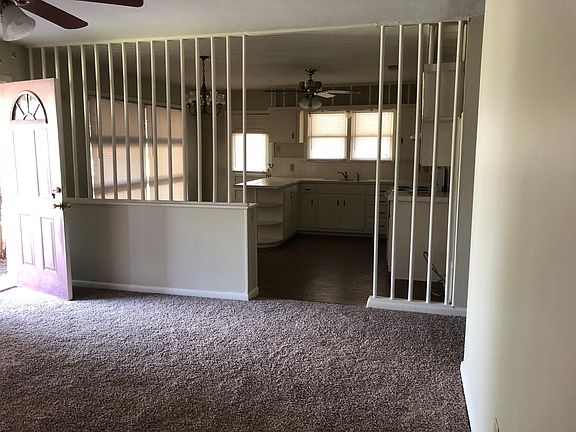 5th image of 701 S San Jose Dr