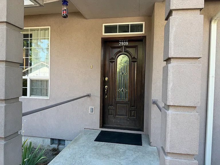 2905-2909 SE 118th Ave — Photo 16