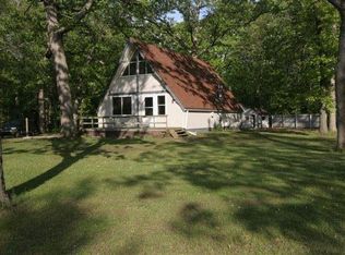9614 Imus Rd, Hamburg, MI 48139