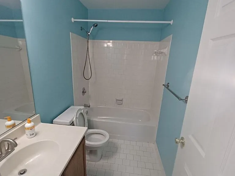8028 Green Valley Ln — Photo 38