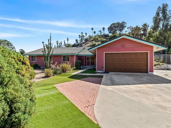 11701 Shadow Valley Rd, El Cajon, CA 92020