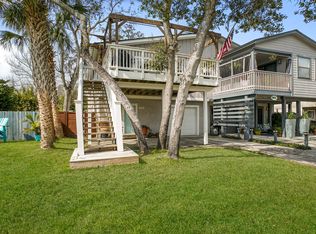 160 Magnolia St, Atlantic Beach, FL 32233