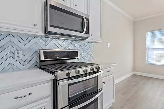 8727 Bigelow Dr — Photo 7
