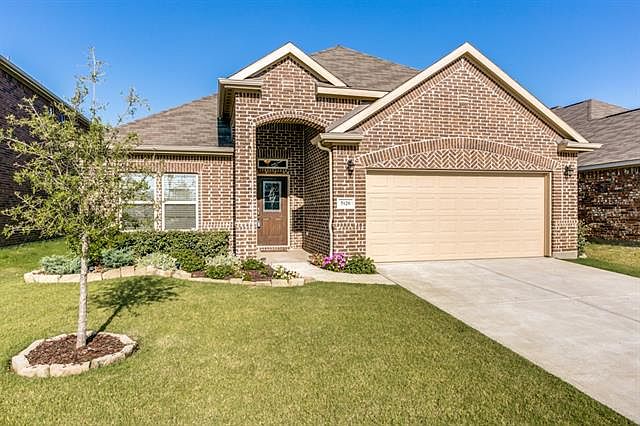 1st image of 5120 Boardwalk Dr