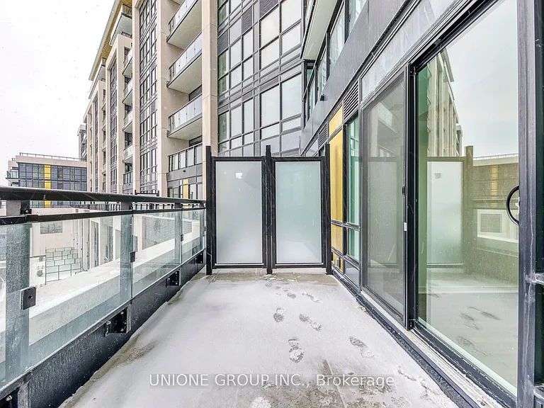 405 Dundas St W #336 — Photo 15