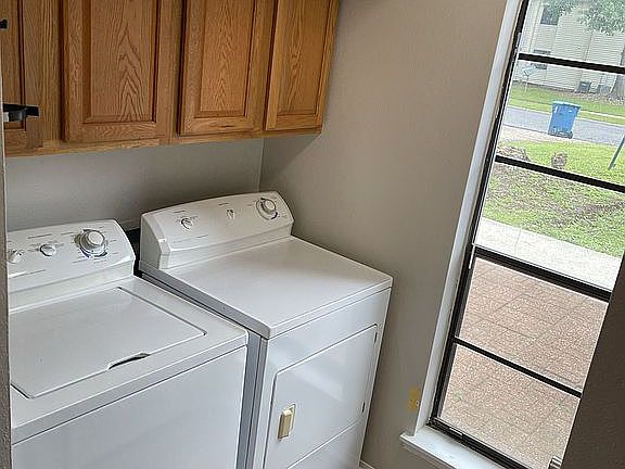 5th image of 207 Buttercup Dr