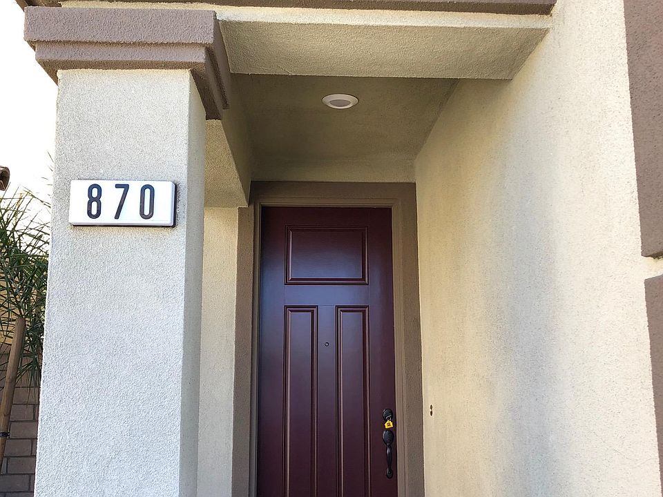 1st image of 870 Julie Pl