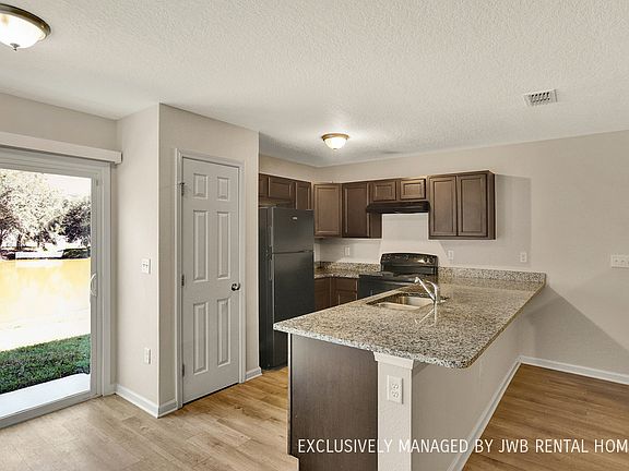 2nd image of 6799 Lake Mist Ln