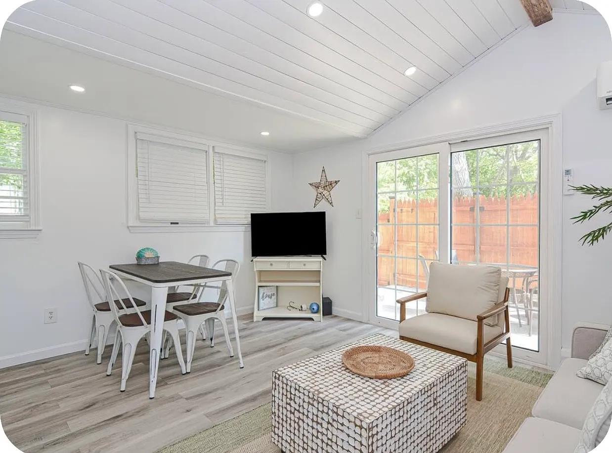 1 bed, 600 sqft, $2,000 — Photo 2