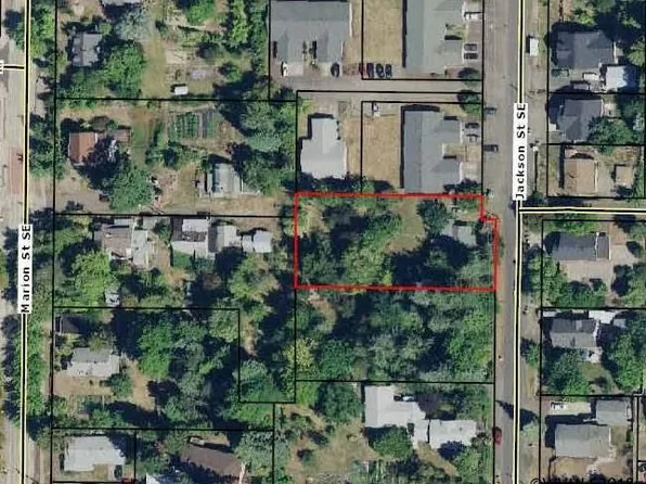 1946 Jackson St SE, Albany, OR 97322