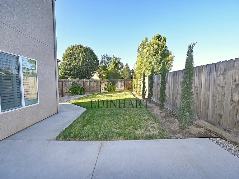 4410 W Langden Dr — Photo 32