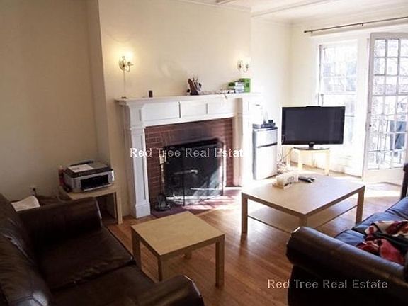 2nd image of 81 Gibbs St #39