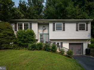 29 Hillcrest Dr, Downingtown, PA 19335