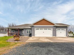 1721 186th St, Chippewa Falls, WI 54729