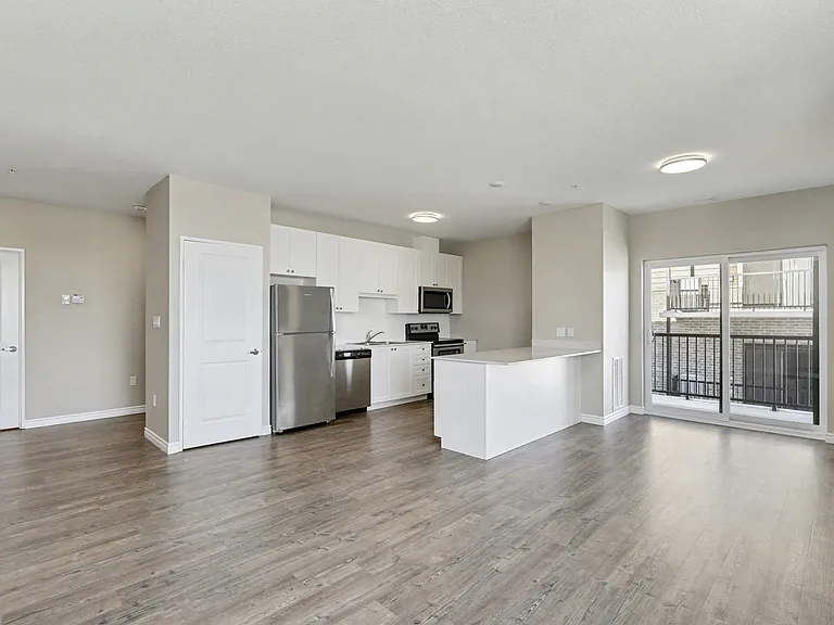 660 Garibaldi Ave — Photo 54