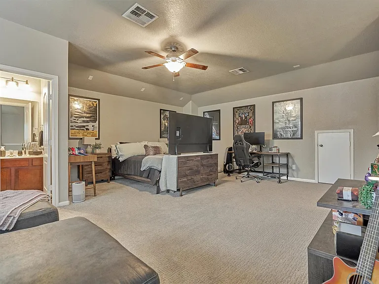 204 Forest Peak Way — Photo 28