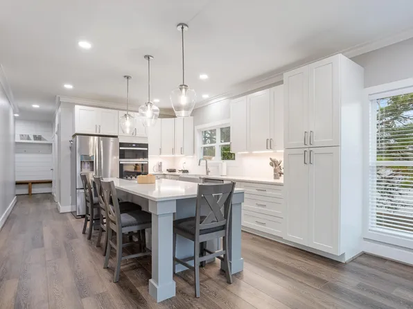 160 Panoramic Cir, Warrior, AL 35180