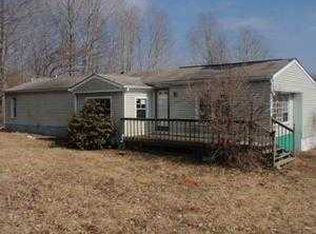 2779 Columbiana Rd, New Springfield, OH 44443