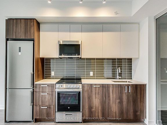 5th image of 1787 Saint Clair Ave W #335