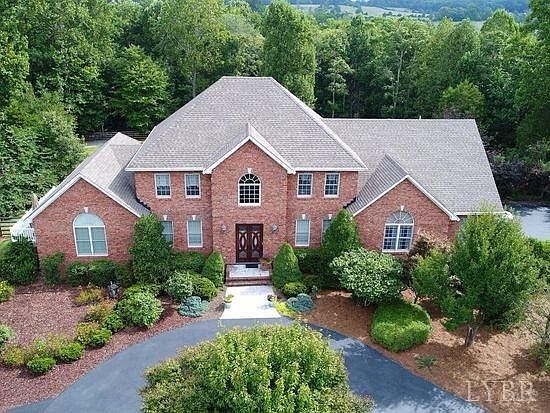 1st image of 420 Casaloma Dr