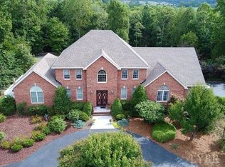 420 Casaloma Dr, Forest, VA 24551
