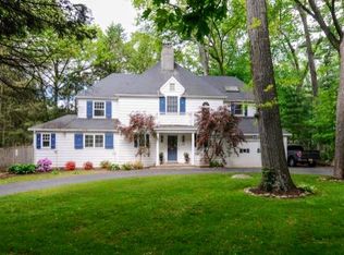108 Oweno Rd, Mahwah, NJ 07430