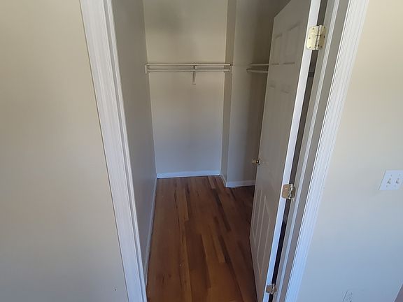 5th image of 207 Broadway #203