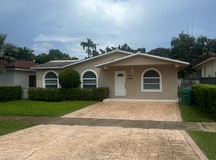 3919 SW 59th Ave, Miami, FL 33155