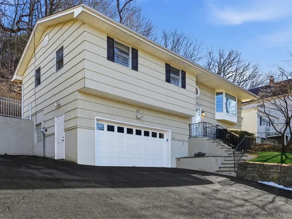 20 N Washington Avenue, White Plains, NY 10603