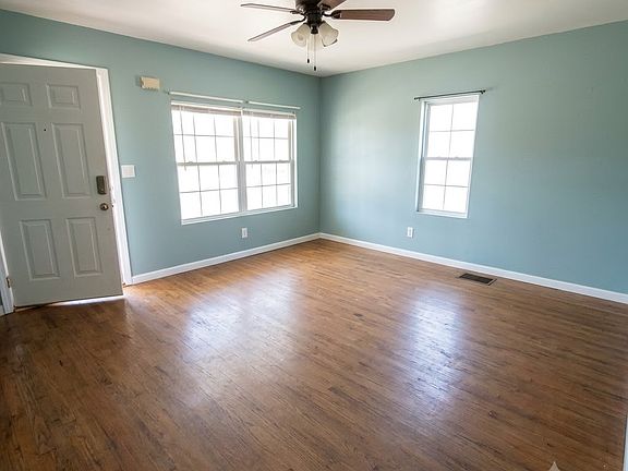 2nd image of 117 N 29th St
