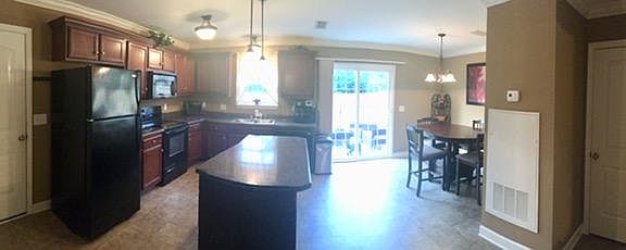 5th image of 1933 Warmingfield Dr