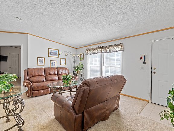 4th image of 2 Riverview Rd