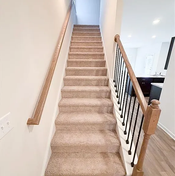 145 Oak St — Photo 10
