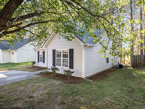 3rd image of 2208 Walnut Ridge Ct