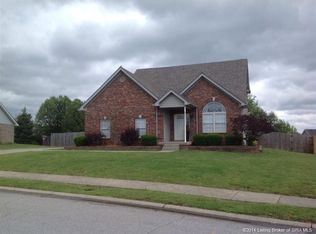 3103 Honeysuckle Ct, New Albany, IN 47150