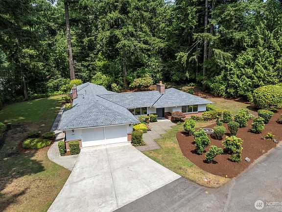 3rd image of 12621 Nyanza Road SW