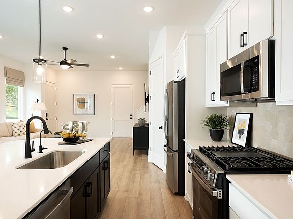 7th image of this home