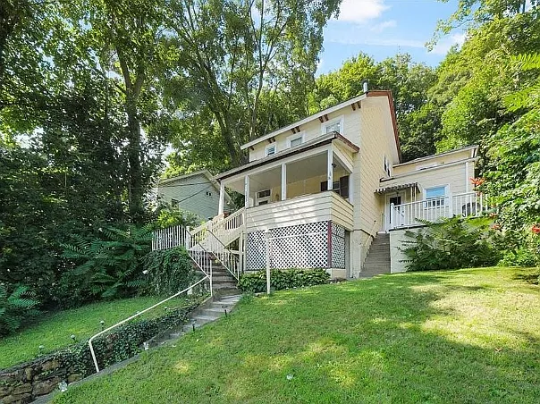 1408 Main St #2