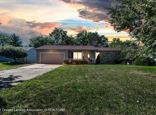1503 Waxwing Dr, Dewitt, MI 48820