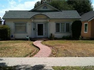 464 W Center St, Covina, CA 91723