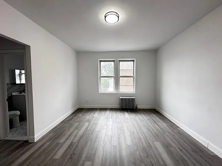 71 Lexington Ave #5E — Photo 4