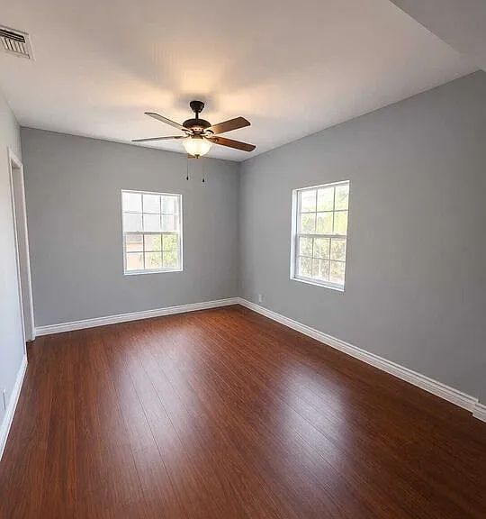 1447 S Bedford St — Photo 17