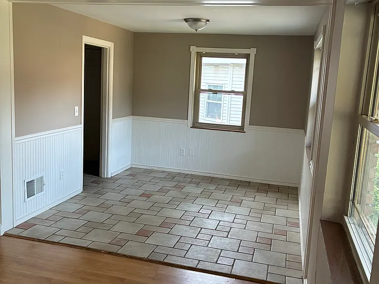 3317 Buell St — Photo 8